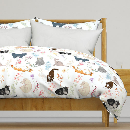 Kitties in the Flowers Duvet Cover